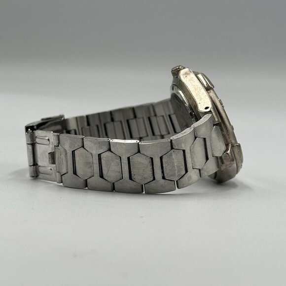 Guess Waterpro Watch Men Silver Tone 38MM Multi Dial Day Date New Battery 8" - Picture 9 of 13